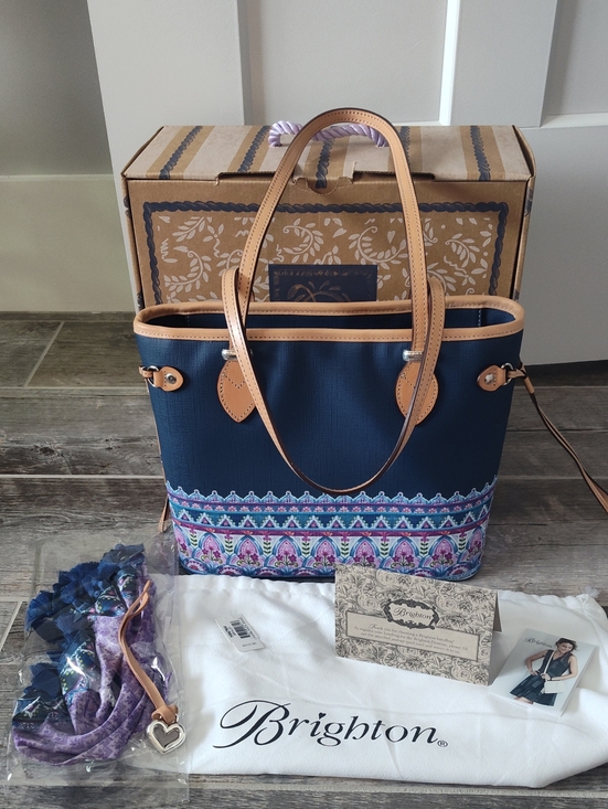 Brighton Handbags - Brighton Navy and Tan Pattern Tote